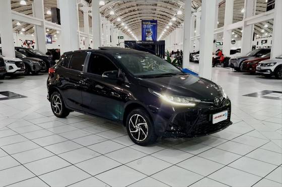 TOYOTA YARIS 1.5 16V FLEX XLS MULTIDRIVE TOYOTA YARIS 1.5 16V FLEX XLS MULTIDRIVE